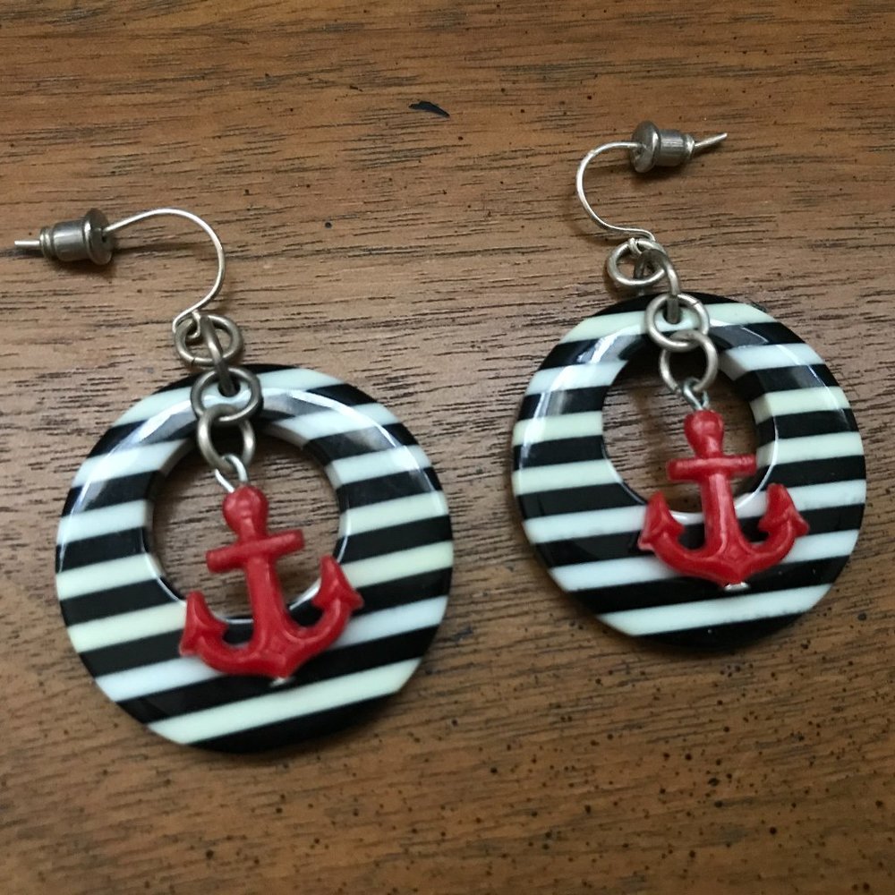 Sailor Earrings / Anchors and Nautical